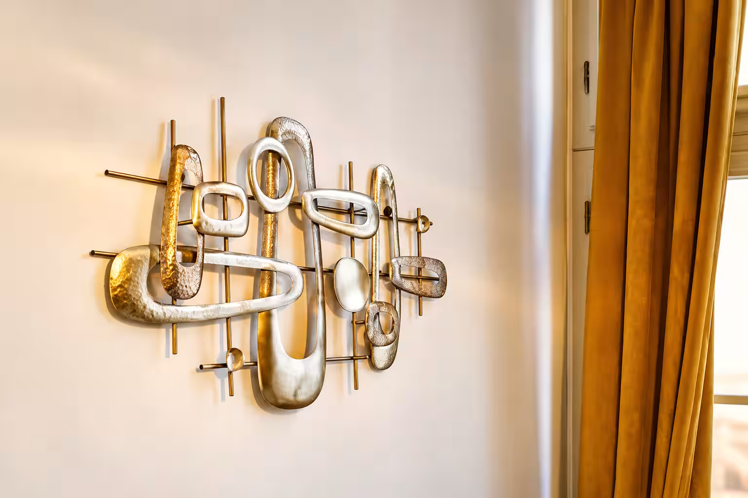Hound Deluxe Suite · 58