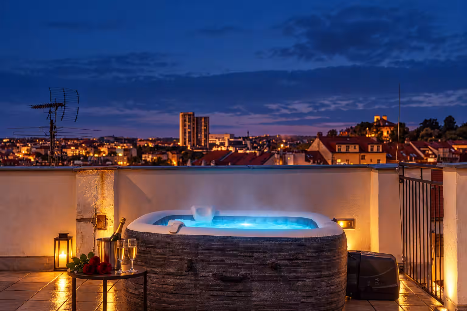 DiCaprio Penthouse · 1