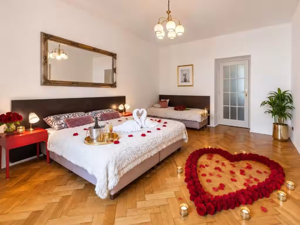 Royal Prague Heart Suite · 9