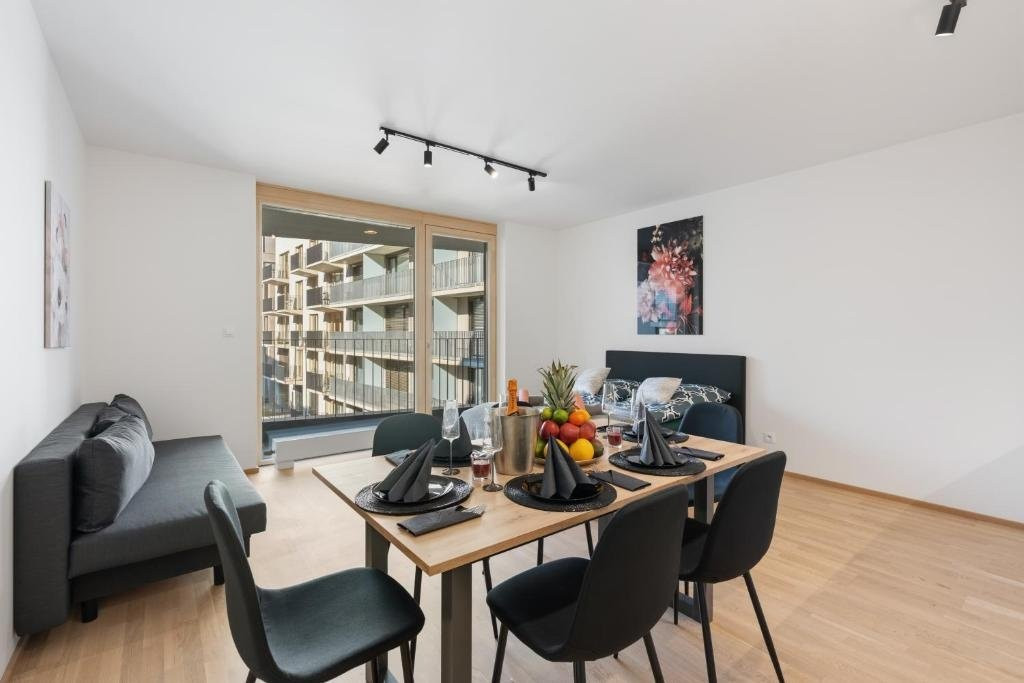 Titan Luxury Terrace · 20