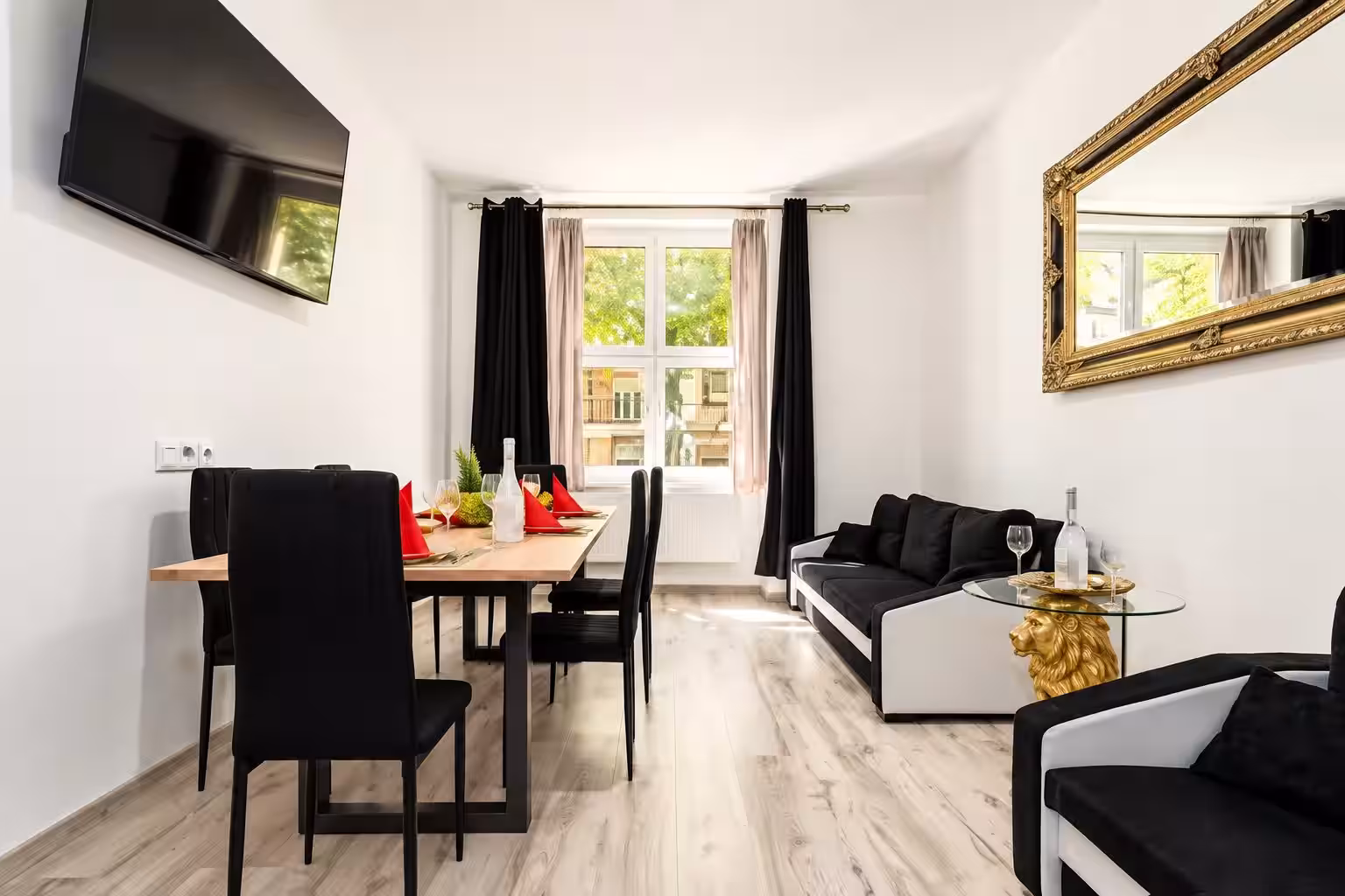 Luxury Lion Suite · 48