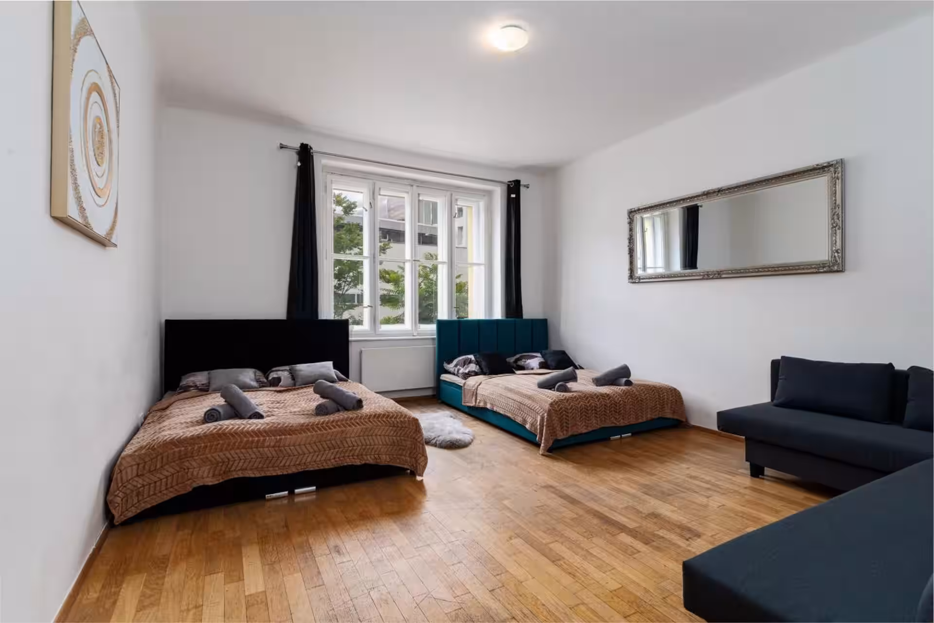 Luxury Aurora Residence · 28