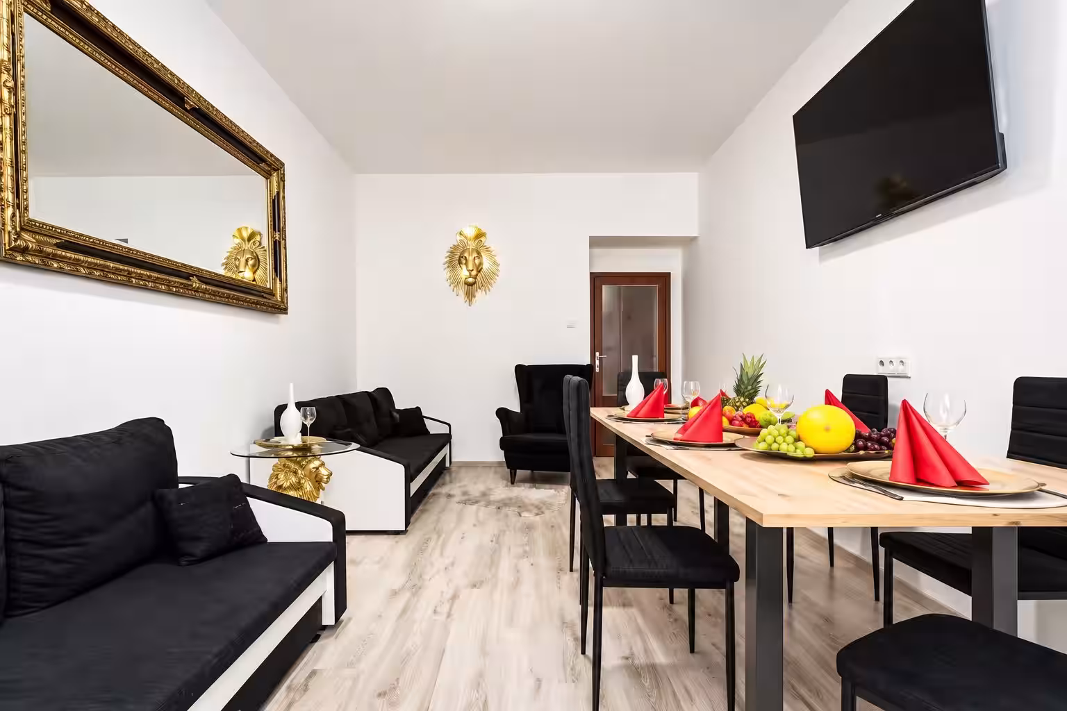 Luxury Lion Suite · 32
