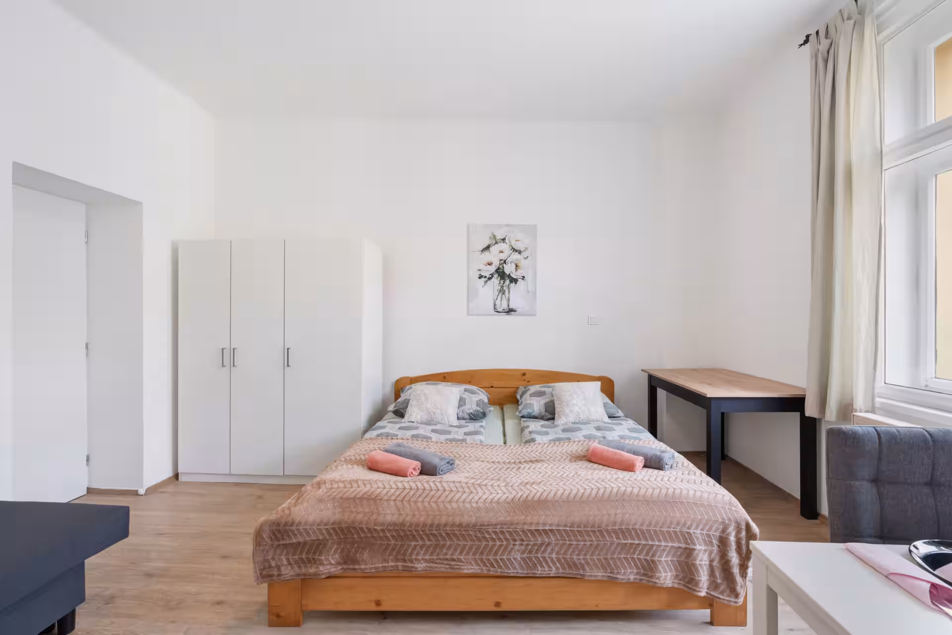 Elegant Prague Apartment · 20