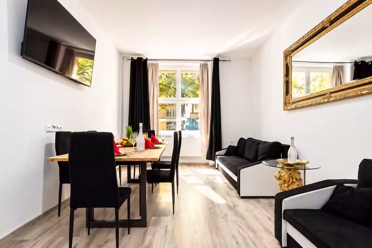 Luxury Lion Suite · 55