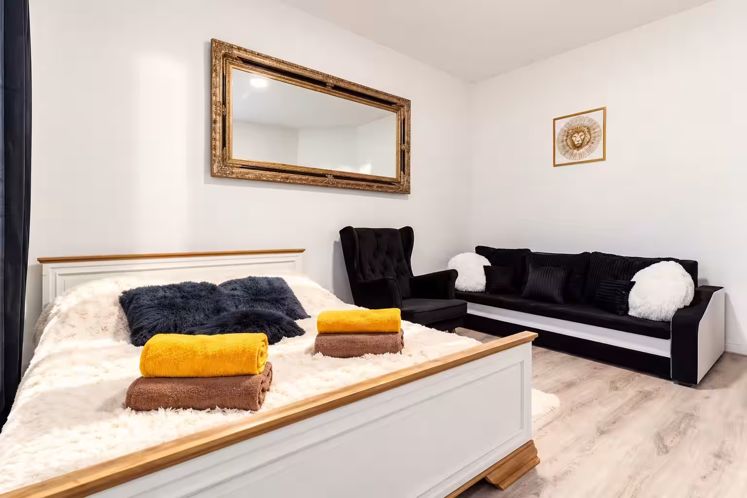 Luxury Lion Suite · 64