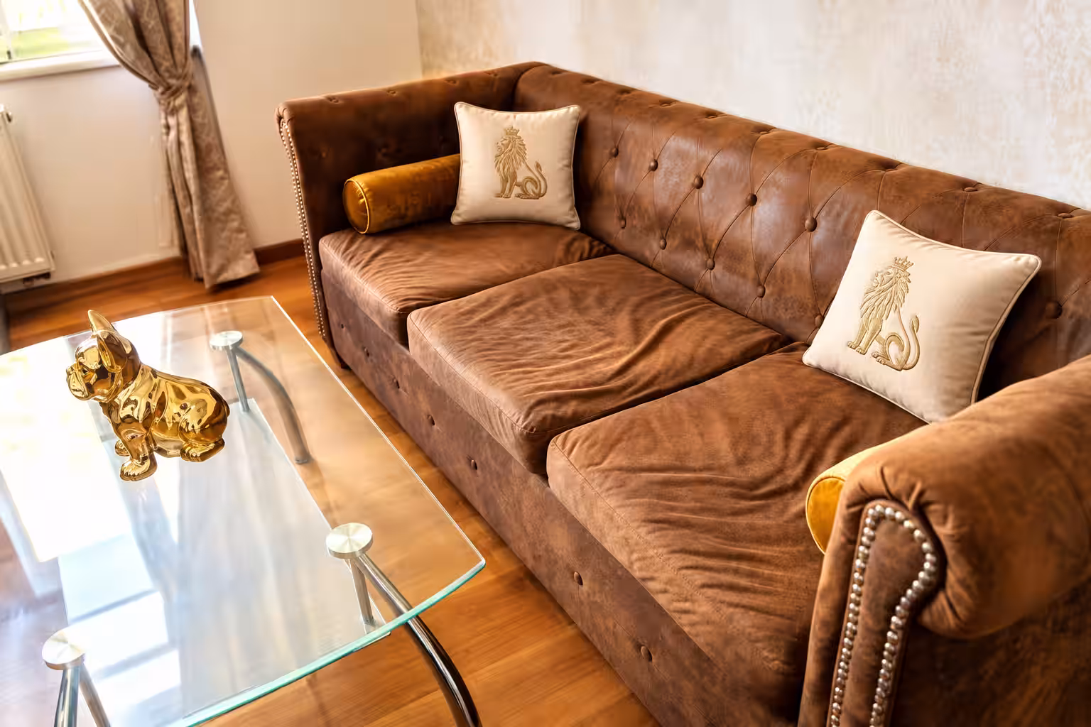 Hound Deluxe Suite · 44