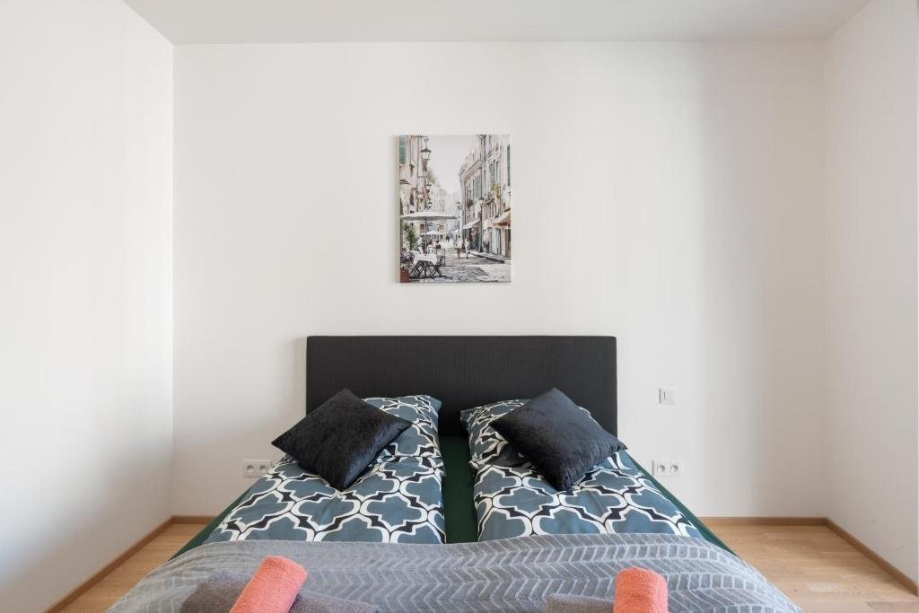 Titan Luxury Terrace · 23