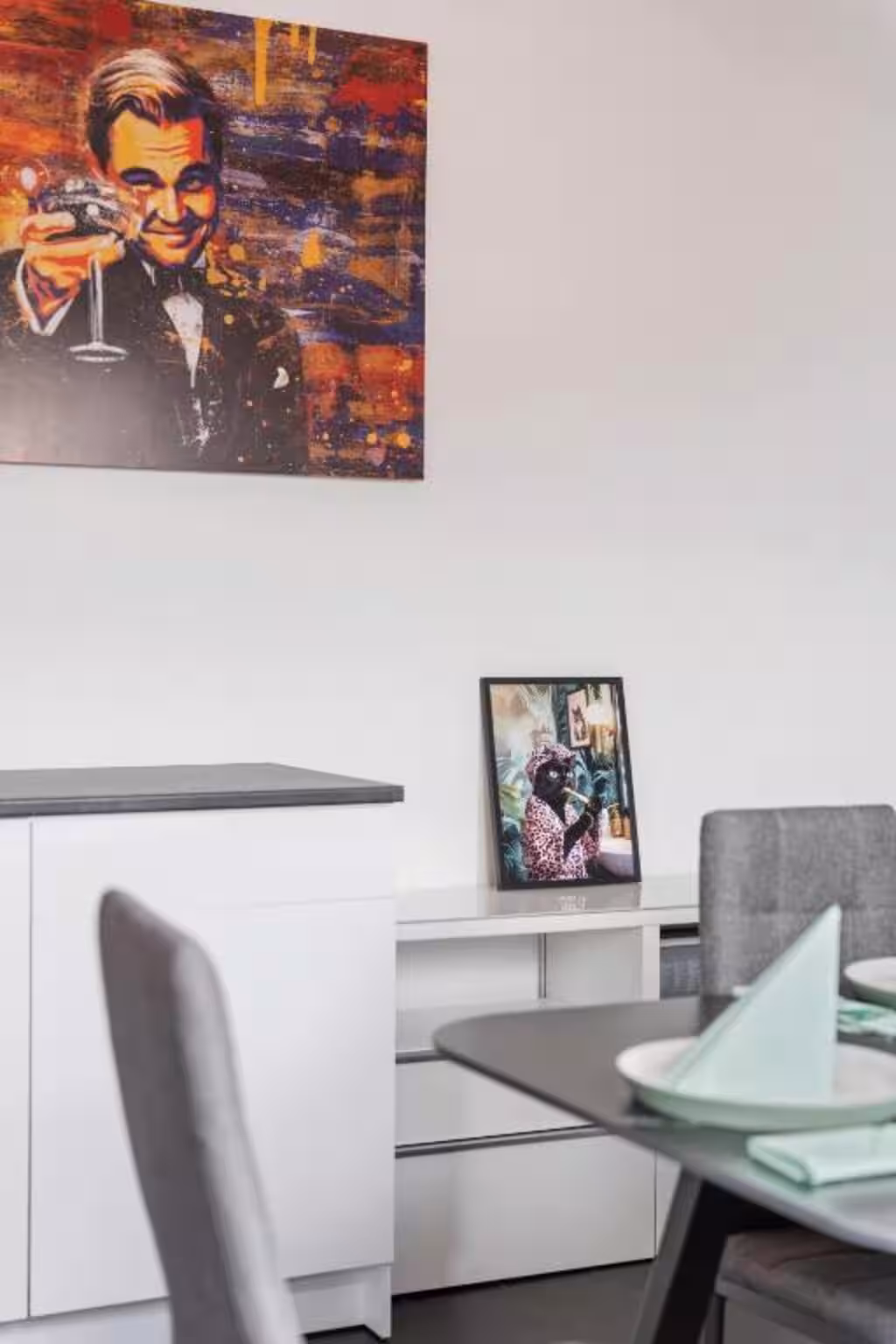 DiCaprio Penthouse · 32