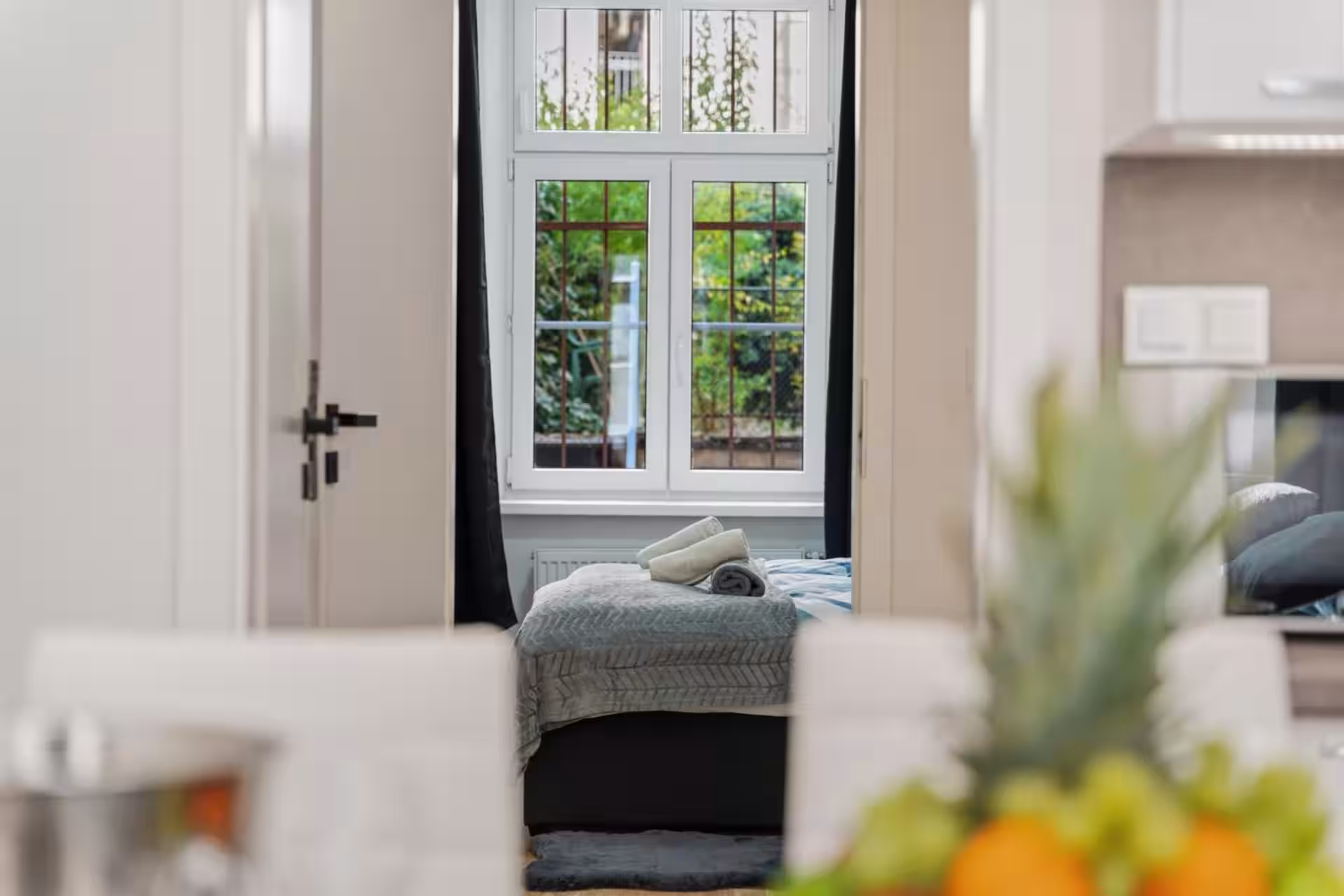White Haven Residence · 10