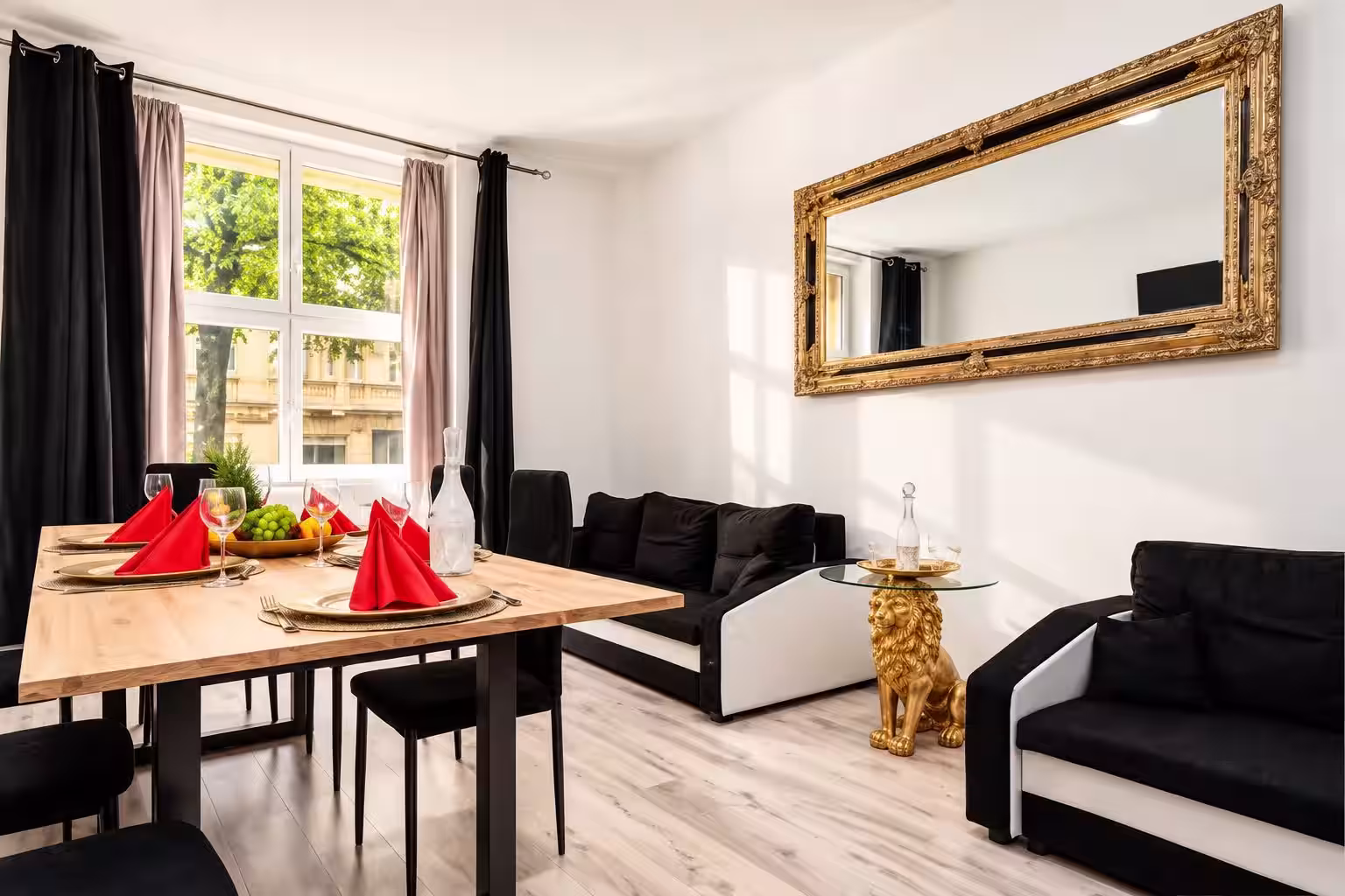 Luxury Lion Suite · 70