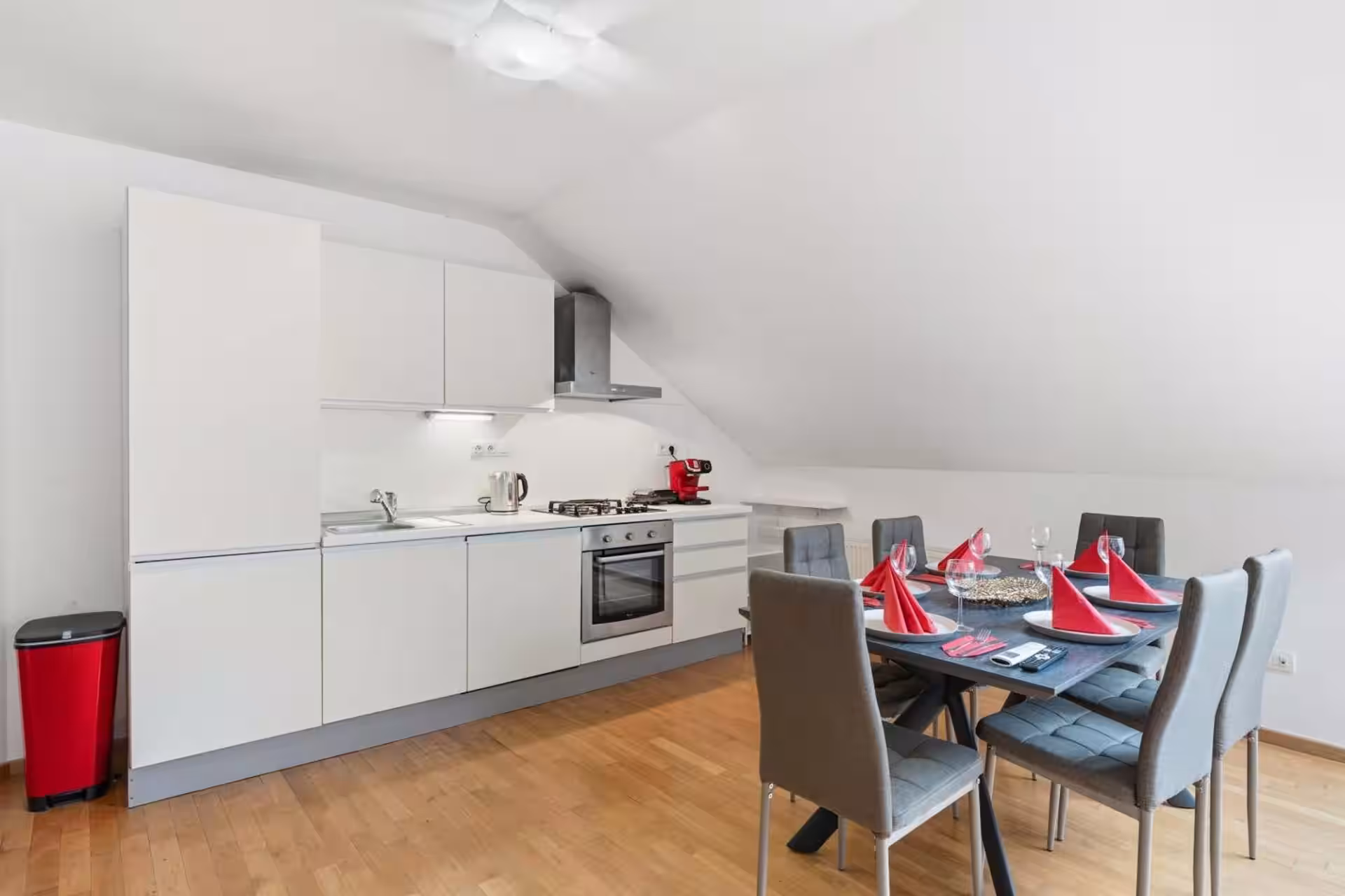Reunion Luxury Suite · 15