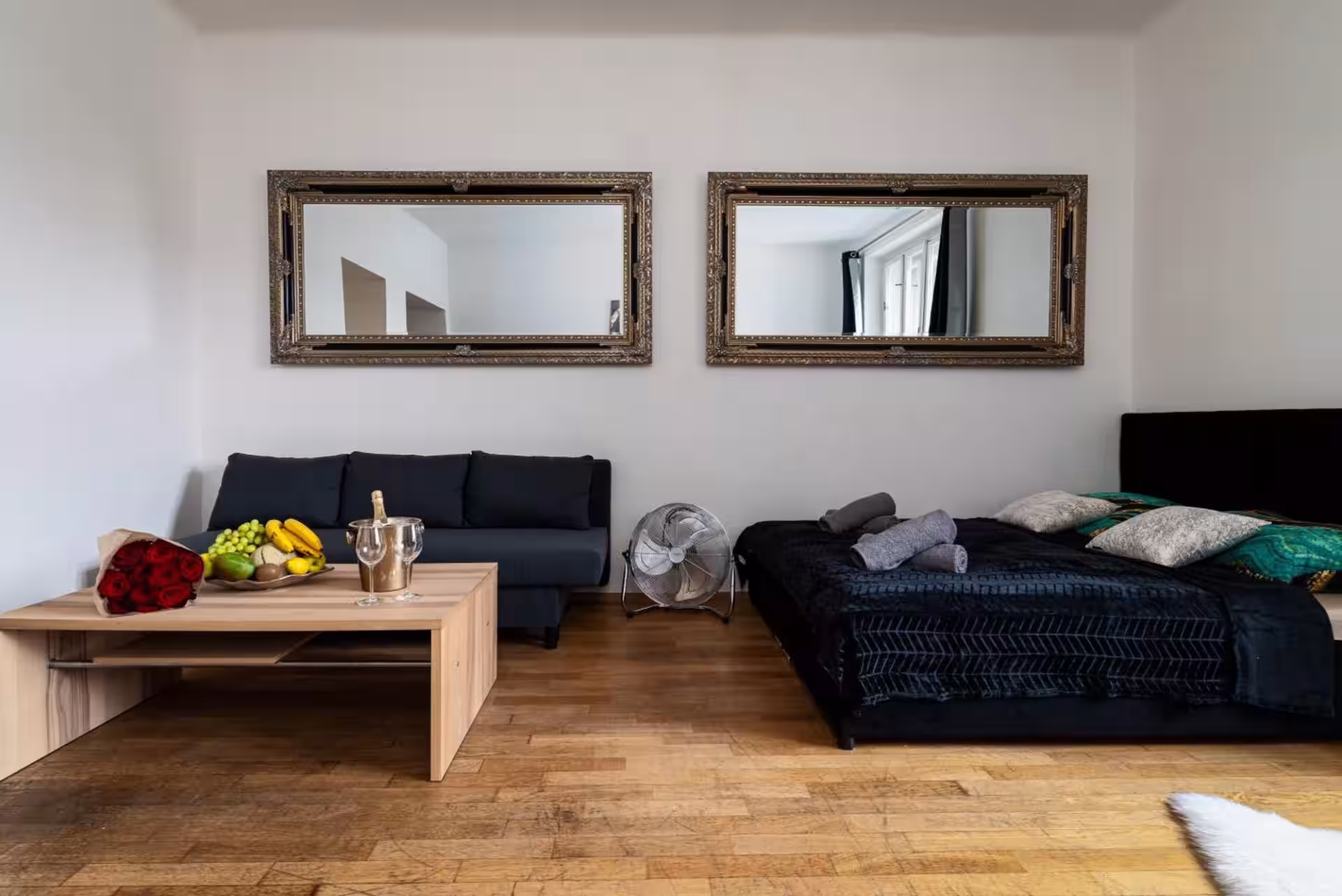 Luxury Aurora Residence · 26