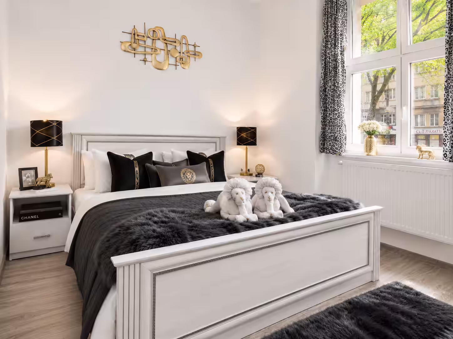 Luxury Lion Suite · 89