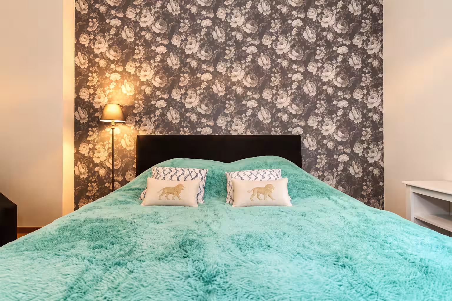 Hound Deluxe Suite · 30