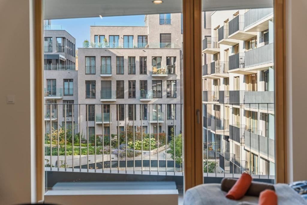 Titan Luxury Terrace · 31