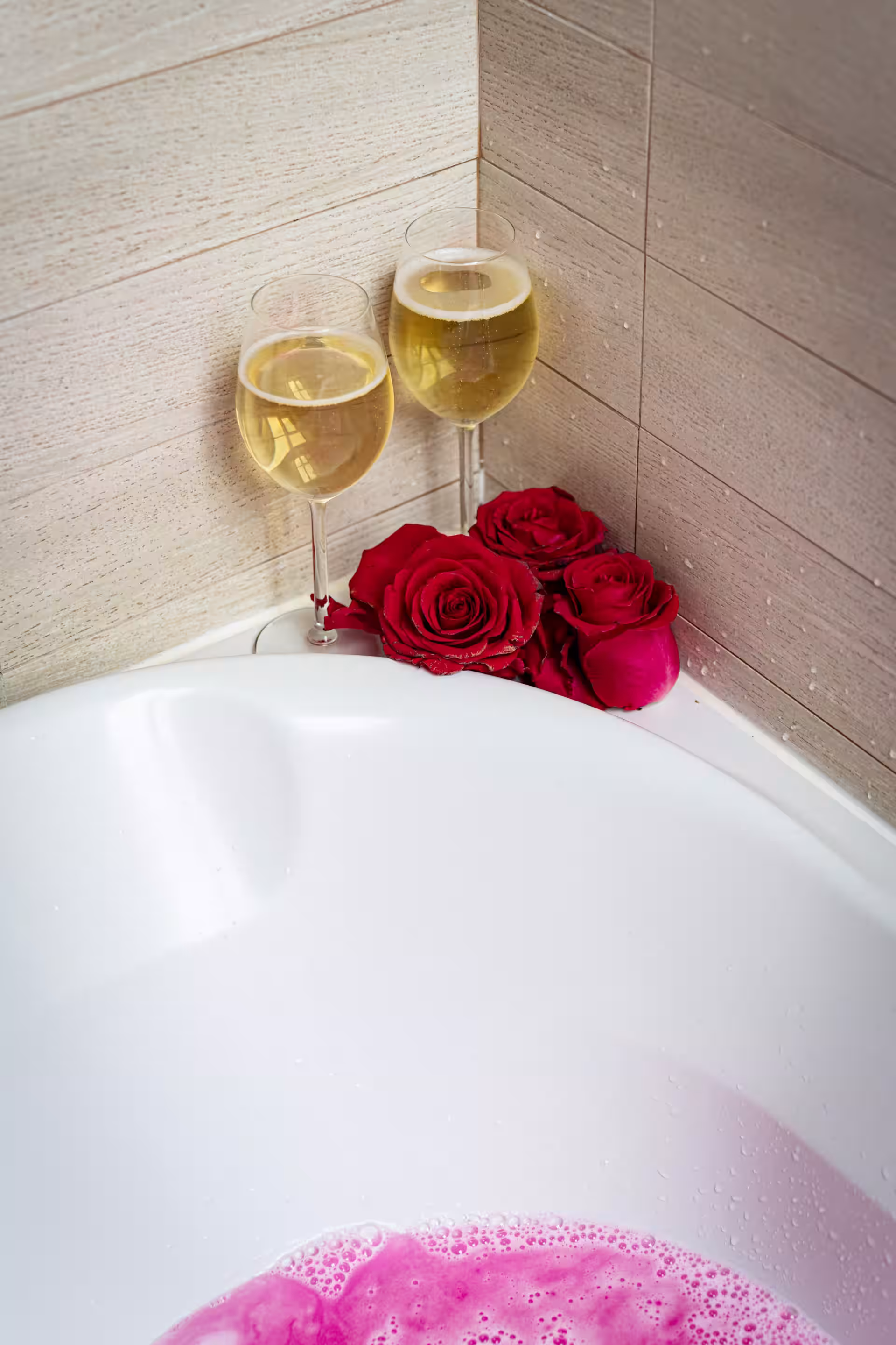 River Deluxe Suite · 74