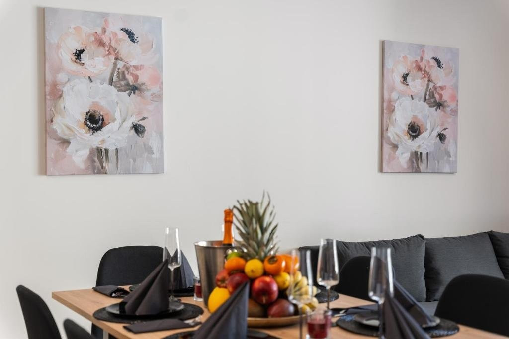 Titan Luxury Terrace · 22