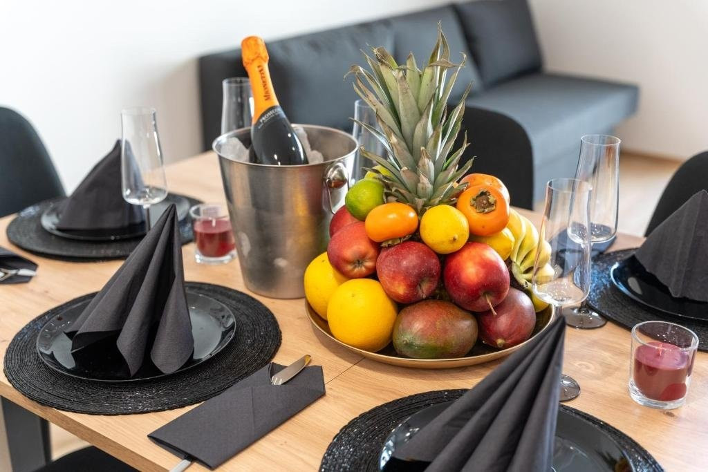Titan Luxury Terrace · 24
