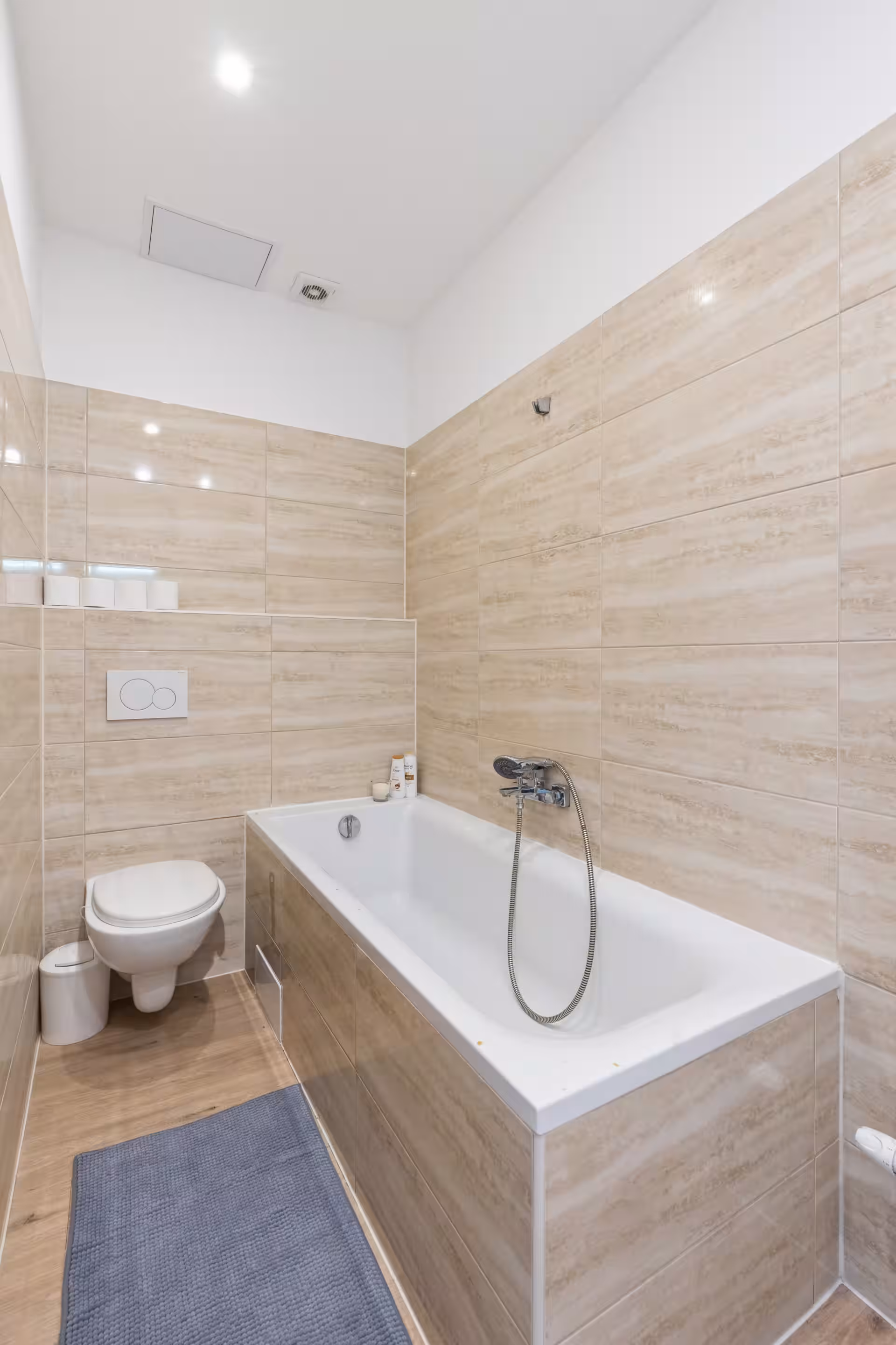 Elegant Prague Apartment · 16