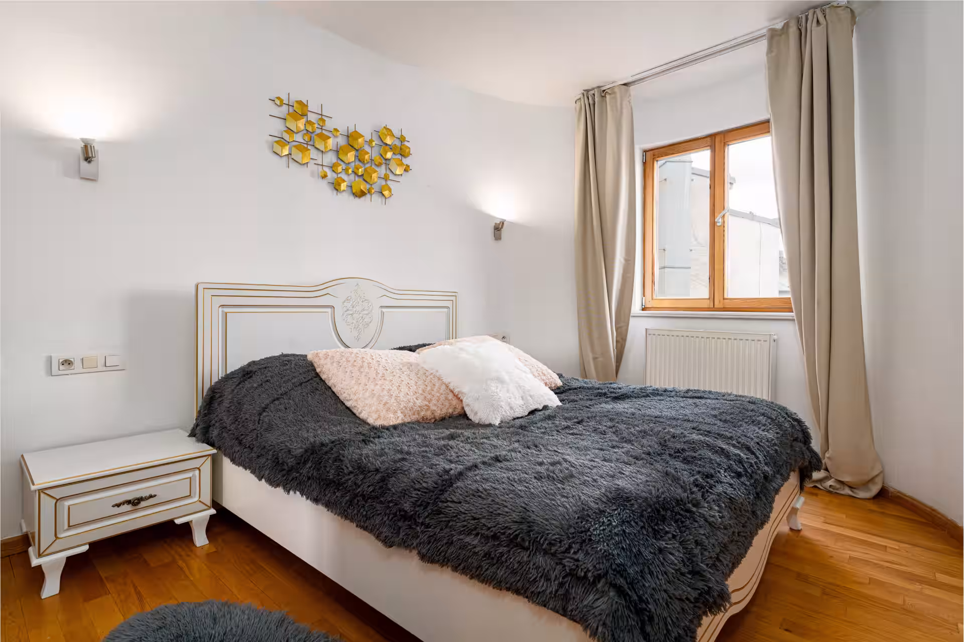 River Deluxe Suite · 29
